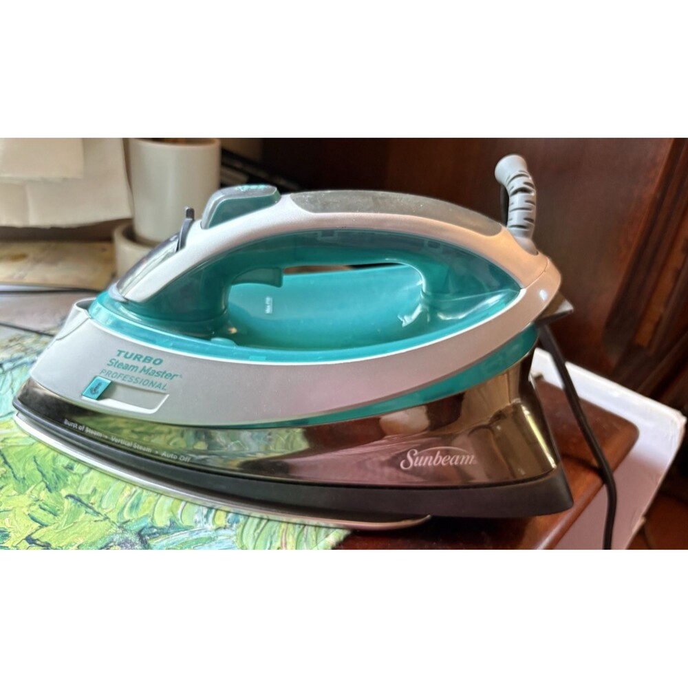 Sunbeam Turbo Steam Professional iron, Used, Good Condition